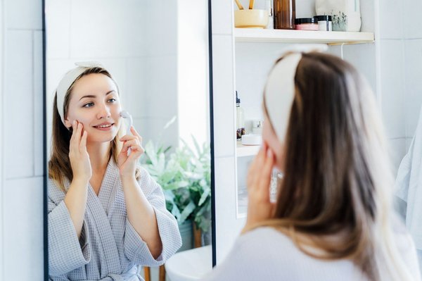 Transformez votre peau avec les patchs à micro-aiguilles innovants