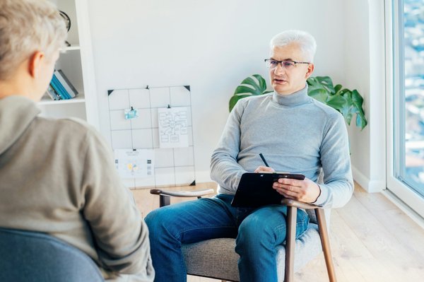 Psychologue à lyon: en ligne et cabinet - thérapies spécialisées