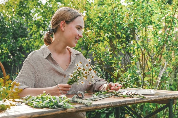 Formation professionnelle herboristerie : devenez expert en plantes